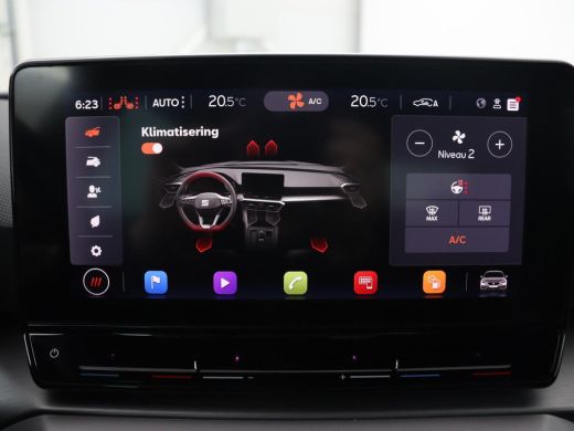 Seat Leon 1.5 eTSI FR Launch Edition | Stoelverwarming | Carplay | Adaptive cruise | Dynamic Chassis Contro... ActivLease financial lease