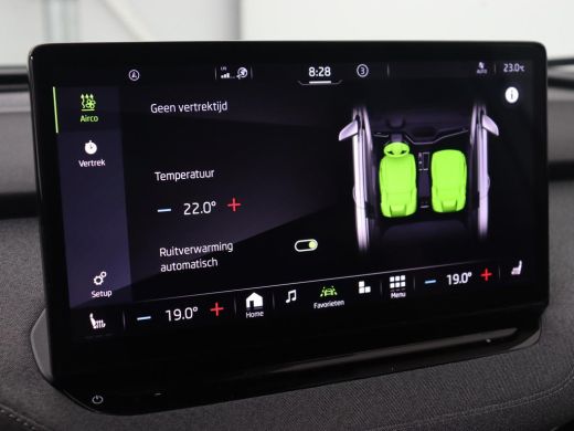 Skoda Enyaq iV 60 | Panoramadak | Stoel & achterbankverwarming | Carplay | Sportstuur | Keyless | Full LED | Nav... ActivLease financial lease