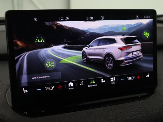 Skoda Enyaq iV 60 | Panoramadak | Stoel & achterbankverwarming | Carplay | Sportstuur | Keyless | Full LED | Nav... ActivLease financial lease