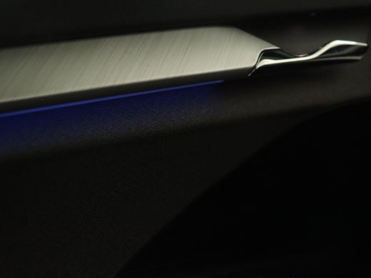 Skoda Enyaq iV 60 | Stoelverwarming | Trekhaak | Matrix LED | Carplay | Stuurverwarming | Navigatie | Half leder... ActivLease financial lease