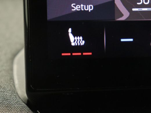 Skoda Enyaq iV 60 | Stoelverwarming | Trekhaak | Matrix LED | Carplay | Stuurverwarming | Navigatie | Half leder... ActivLease financial lease