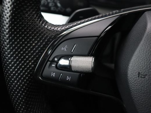 Skoda Kamiq 1.0 TSI Sport | Automaat | Carplay | Sportstoelen | DAB | Climate control | Parkeerhulp | Cruise ... ActivLease financial lease