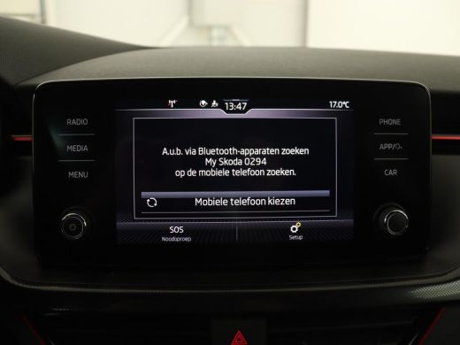 Skoda Kamiq 1.0 TSI Sport | Carplay | Climate control | Parkeerhulp | Cruise control | Full LED | DAB | Sport... ActivLease financial lease