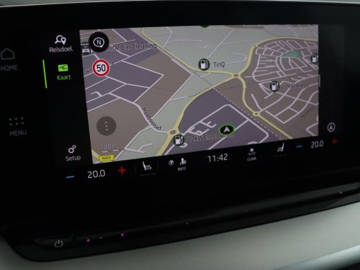 Skoda Octavia 1.5 TSI First Edition | Panoramadak | Trekhaak | Stoelverwarming | Matrix LED | Adaptive cruise |... ActivLease financial lease