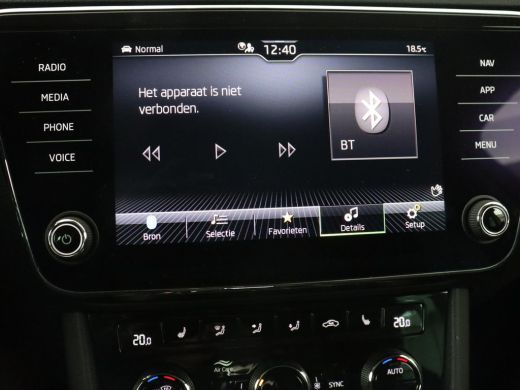 Skoda Superb 1.4 TSI iV Business Edition | 1e eigenaar | Stoelverwarming | Camera | Carplay | Full LED | Navig... ActivLease financial lease