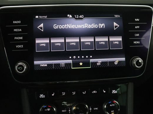 Skoda Superb 1.4 TSI iV Business Edition | 1e eigenaar | Stoelverwarming | Camera | Carplay | Full LED | Navig... ActivLease financial lease