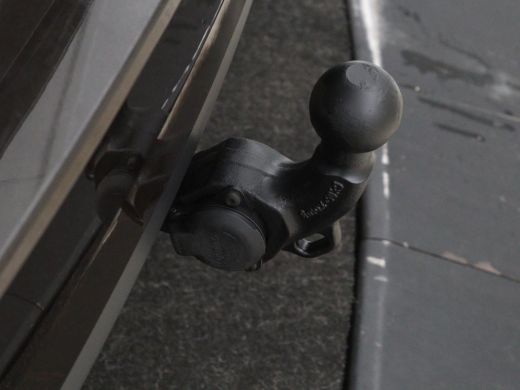 Skoda Superb 1.4 TSI iV Laurin & Klement | Leder | Trekhaak | Adaptive cruise | Stoelverwarming | Canton Sound... ActivLease financial lease