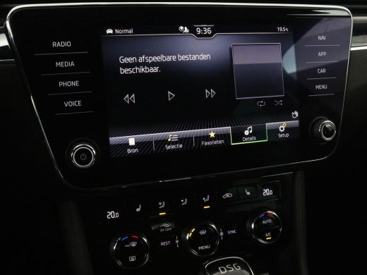 Skoda Superb 1.4 TSI iV Laurin & Klement | Leder | Trekhaak | Adaptive cruise | Stoelverwarming | Canton Sound... ActivLease financial lease