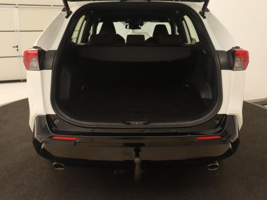Toyota RAV4 2.5 Plug-in Hybrid AWD Dynamic | Trekhaak | Stoelverwarming | Adaptive cruise | Carplay | Achterb... ActivLease financial lease