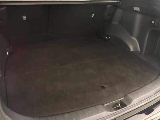 Toyota RAV4 2.5 Plug-in Hybrid AWD Dynamic | Trekhaak | Stoelverwarming | Adaptive cruise | Carplay | Achterb... ActivLease financial lease