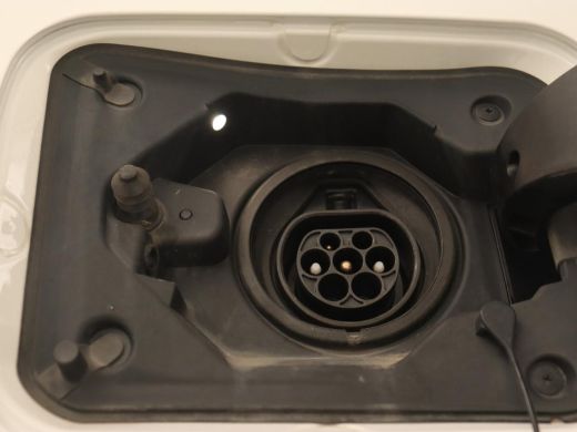 Toyota RAV4 2.5 Plug-in Hybrid AWD Dynamic | Trekhaak | Stoelverwarming | Adaptive cruise | Carplay | Achterb... ActivLease financial lease