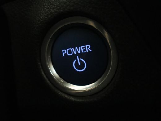 Toyota RAV4 2.5 Plug-in Hybrid AWD Dynamic | Trekhaak | Stoelverwarming | Adaptive cruise | Carplay | Achterb... ActivLease financial lease