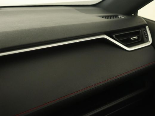 Toyota RAV4 2.5 Plug-in Hybrid AWD Dynamic | Trekhaak | Stoelverwarming | Adaptive cruise | Carplay | Achterb... ActivLease financial lease