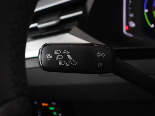 Volkswagen Arteon 1.4 eHybrid R-Line | Panoramadak | Leder | Head-Up | Stoelverwarming | 360 Camera | Matrix LED | ... ActivLease financial lease