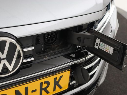 Volkswagen Arteon 1.4 eHybrid R-Line | Panoramadak | Leder | Head-Up | Stoelverwarming | 360 Camera | Matrix LED | ... ActivLease financial lease