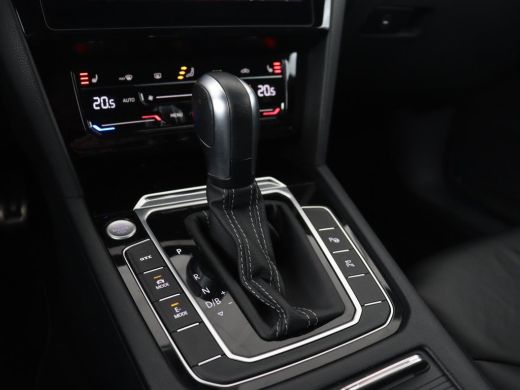 Volkswagen Arteon 1.4 eHybrid R-Line | Panoramadak | Leder | Head-Up | Stoelverwarming | 360 Camera | Matrix LED | ... ActivLease financial lease