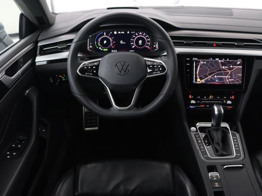 Volkswagen Arteon 1.4 eHybrid R-Line | Panoramadak | Leder | Head-Up | Stoelverwarming | 360 Camera | Matrix LED | ... ActivLease financial lease