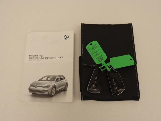 Volkswagen Golf 1.0 TSI | Carplay | Trekhaak | Full LED | Climate control | Digital Cockpit | Speedlimiter | Blue... ActivLease financial lease