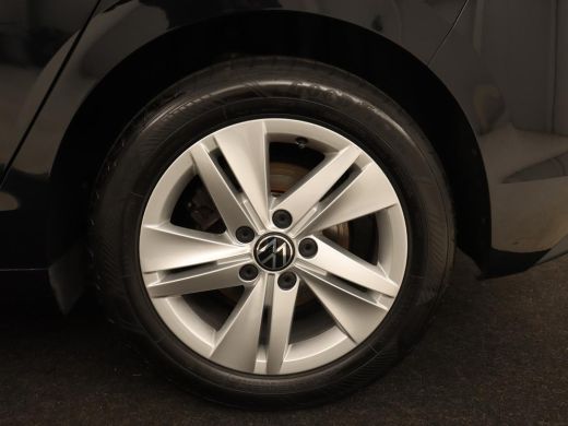 Volkswagen Golf 1.0 TSI | Carplay | Trekhaak | Full LED | Climate control | Digital Cockpit | Speedlimiter | Blue... ActivLease financial lease