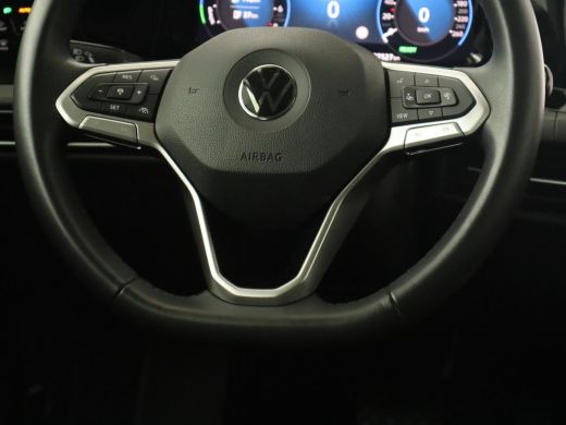 Volkswagen Golf 1.4 eHybrid Style | Camera | Massage | Carplay | Memory | Sfeerverlichting | Adaptive cruise | Ke... ActivLease financial lease