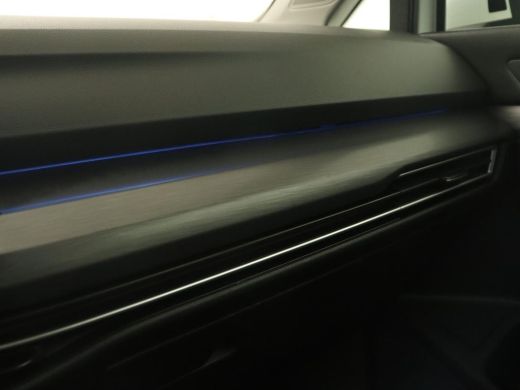 Volkswagen Golf 1.4 eHybrid Style | Camera | Massage | Carplay | Memory | Sfeerverlichting | Adaptive cruise | Ke... ActivLease financial lease