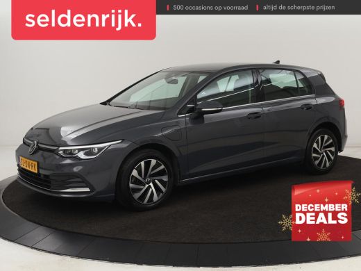Volkswagen Golf 1.4 eHybrid Style | Massage | Carplay | Memory | Navigatie | Adaptive cruise | Parkeerhulp | Sfee...