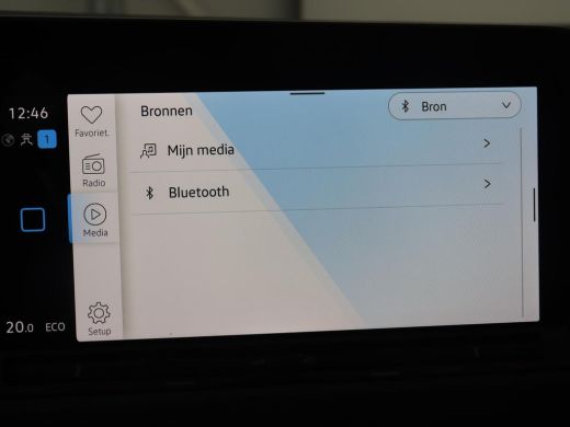 Volkswagen Golf 1.4 eHybrid Style | Massage | Carplay | Memory | Navigatie | Adaptive cruise | Parkeerhulp | Sfee... ActivLease financial lease