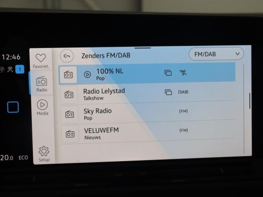 Volkswagen Golf 1.4 eHybrid Style | Massage | Carplay | Memory | Navigatie | Adaptive cruise | Parkeerhulp | Sfee... ActivLease financial lease