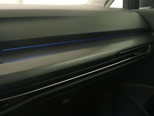 Volkswagen Golf 1.4 eHybrid Style | Massage | Carplay | Memory | Navigatie | Adaptive cruise | Parkeerhulp | Sfee... ActivLease financial lease