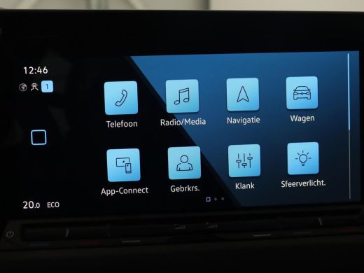 Volkswagen Golf 1.4 eHybrid Style | Massage | Carplay | Memory | Navigatie | Adaptive cruise | Parkeerhulp | Sfee... ActivLease financial lease