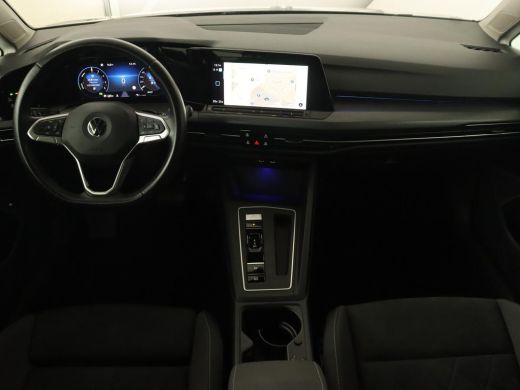 Volkswagen Golf 1.4 eHybrid Style | Massage | Carplay | Memory | Navigatie | Adaptive cruise | Parkeerhulp | Sfee... ActivLease financial lease