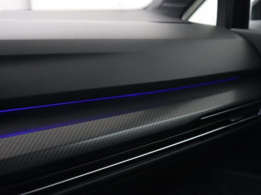 Volkswagen Golf 1.5 TSI R-Line | Panoramadak | Carplay | Sportstoelen | Navigatie | Adaptive cruise | Parkeerhulp... ActivLease financial lease