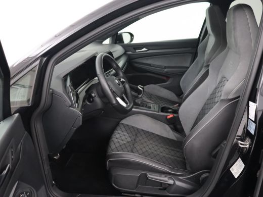 Volkswagen Golf 1.5 TSI R-Line | Panoramadak | Carplay | Sportstoelen | Navigatie | Adaptive cruise | Parkeerhulp... ActivLease financial lease