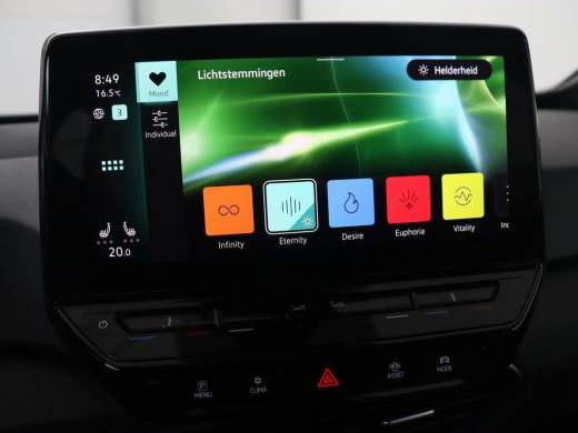 Volkswagen ID.3 Life 58 kWh | Carplay | Sfeerverlichting | Cruise Control | Stoelverwarming | Stuurverwarming | P... ActivLease financial lease