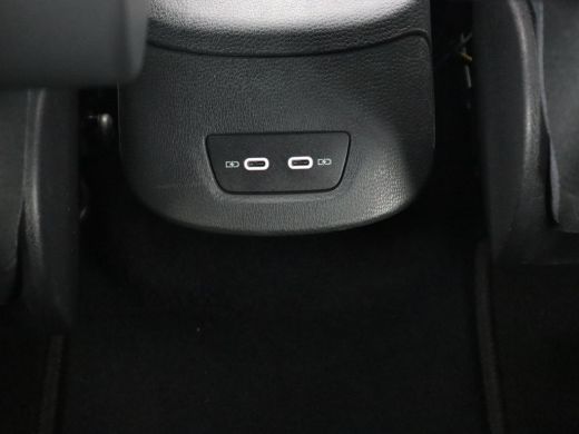 Volkswagen ID.3 Life 58 kWh | Carplay | Sfeerverlichting | Cruise Control | Stoelverwarming | Stuurverwarming | P... ActivLease financial lease