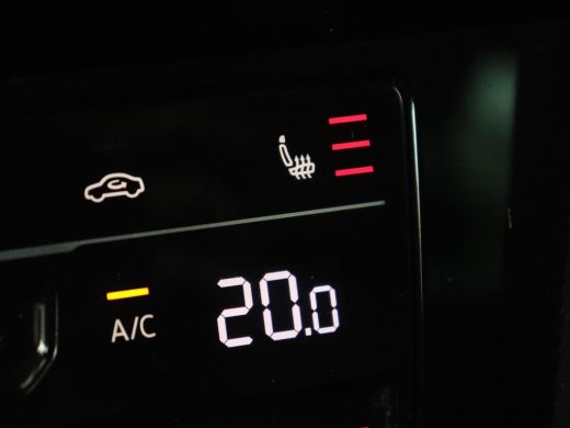 Volkswagen Passat 1.4 TSI PHEV GTE | Stoelverwarming | Massage | Leder/Alcantara | Camera | Carplay | Navigatie | M... ActivLease financial lease