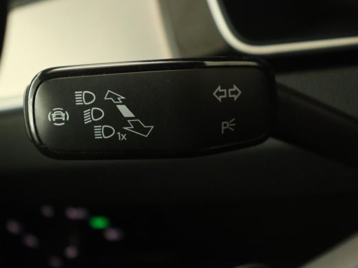 Volkswagen Passat 1.5 TSI Elegance Business R | Leder/Alcantara | Keyless | Stoelverwarming | Carplay | Navigatie |... ActivLease financial lease