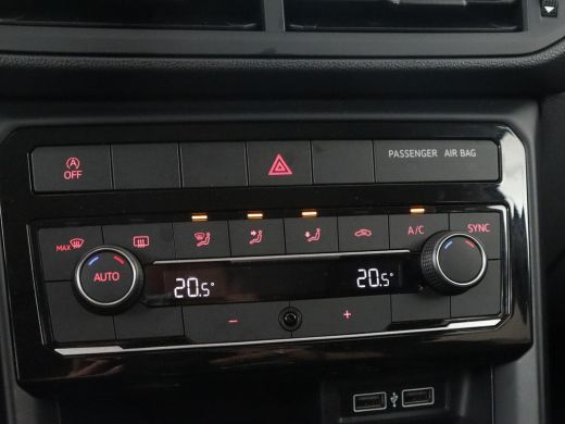 Volkswagen T-Cross 1.0 TSI Life | Carplay | Navigatie | Keyless | Virtual Cockpit | Climate control | Adaptive cruis... ActivLease financial lease