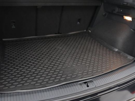 Volkswagen Tiguan 1.4 TSI eHybrid Style | Stoelverwarming | Camera | Adaptive cruise | Carplay | Sfeerverlichting |... ActivLease financial lease