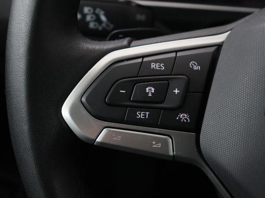 Volkswagen Tiguan 1.4 TSI eHybrid Style | Stoelverwarming | Camera | Adaptive cruise | Carplay | Sfeerverlichting |... ActivLease financial lease