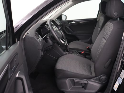 Volkswagen Tiguan 1.4 TSI eHybrid Style | Stoelverwarming | Camera | Adaptive cruise | Carplay | Sfeerverlichting |... ActivLease financial lease