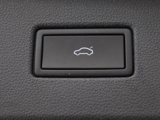 Volkswagen Tiguan 1.5 TSI R-Line Business+ | Automaat | Trekhaak | Carplay | Stoelverwarming | Stuurverwarming | Ad... ActivLease financial lease