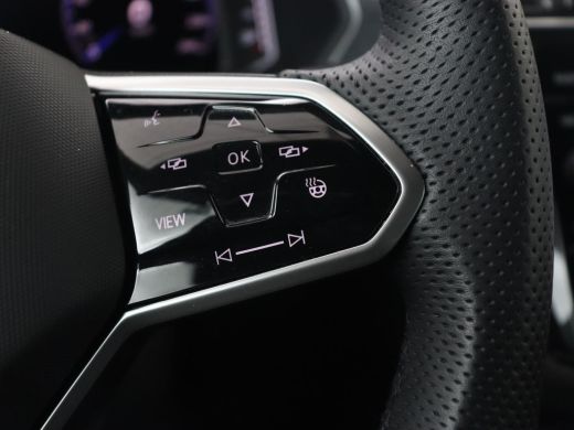 Volkswagen Tiguan 1.5 TSI R-Line Business+ | Automaat | Trekhaak | Carplay | Stoelverwarming | Stuurverwarming | Ad... ActivLease financial lease