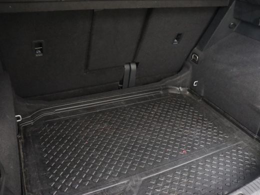 Volkswagen Tiguan 1.5 TSI R-Line | Camera | Matrix LED | Adaptive cruise | Carplay | Navigatie | Keyless | 19'' | V... ActivLease financial lease