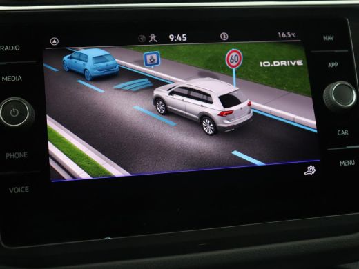 Volkswagen Tiguan 1.5 TSI R-Line | Camera | Matrix LED | Adaptive cruise | Carplay | Navigatie | Keyless | 19'' | V... ActivLease financial lease