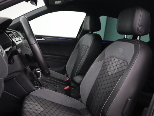 Volkswagen Tiguan 1.5 TSI R-Line | Camera | Matrix LED | Adaptive cruise | Carplay | Navigatie | Keyless | 19'' | V... ActivLease financial lease