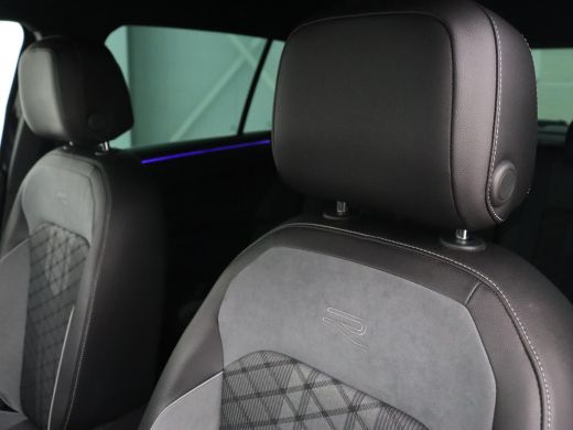 Volkswagen Tiguan 1.5 TSI R-Line | Camera | Matrix LED | Adaptive cruise | Carplay | Navigatie | Keyless | 19'' | V... ActivLease financial lease