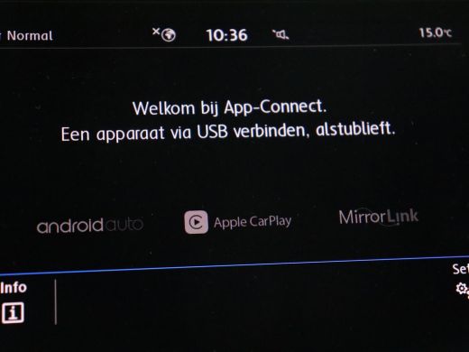 Volkswagen Tiguan 1.5 TSI R Line | Panoramadak | Trekhaak | Stoelverwarming | Camera | Adaptive cruise | Virtual Co... ActivLease financial lease