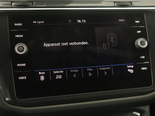 Volkswagen Tiguan Allspace 1.5 TSI R Line | Stoelverwarming | Camera | Adaptive cruise | Carplay | Navigatie | Full LED | 20... ActivLease financial lease