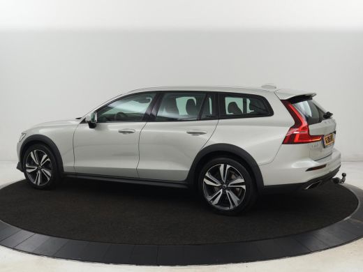 Volvo  V60 Cross Country 2.0 T5 AWD Pro | Stoelventilatie | Massage | Massage | Trekhaak | Adaptive cruise |... ActivLease financial lease